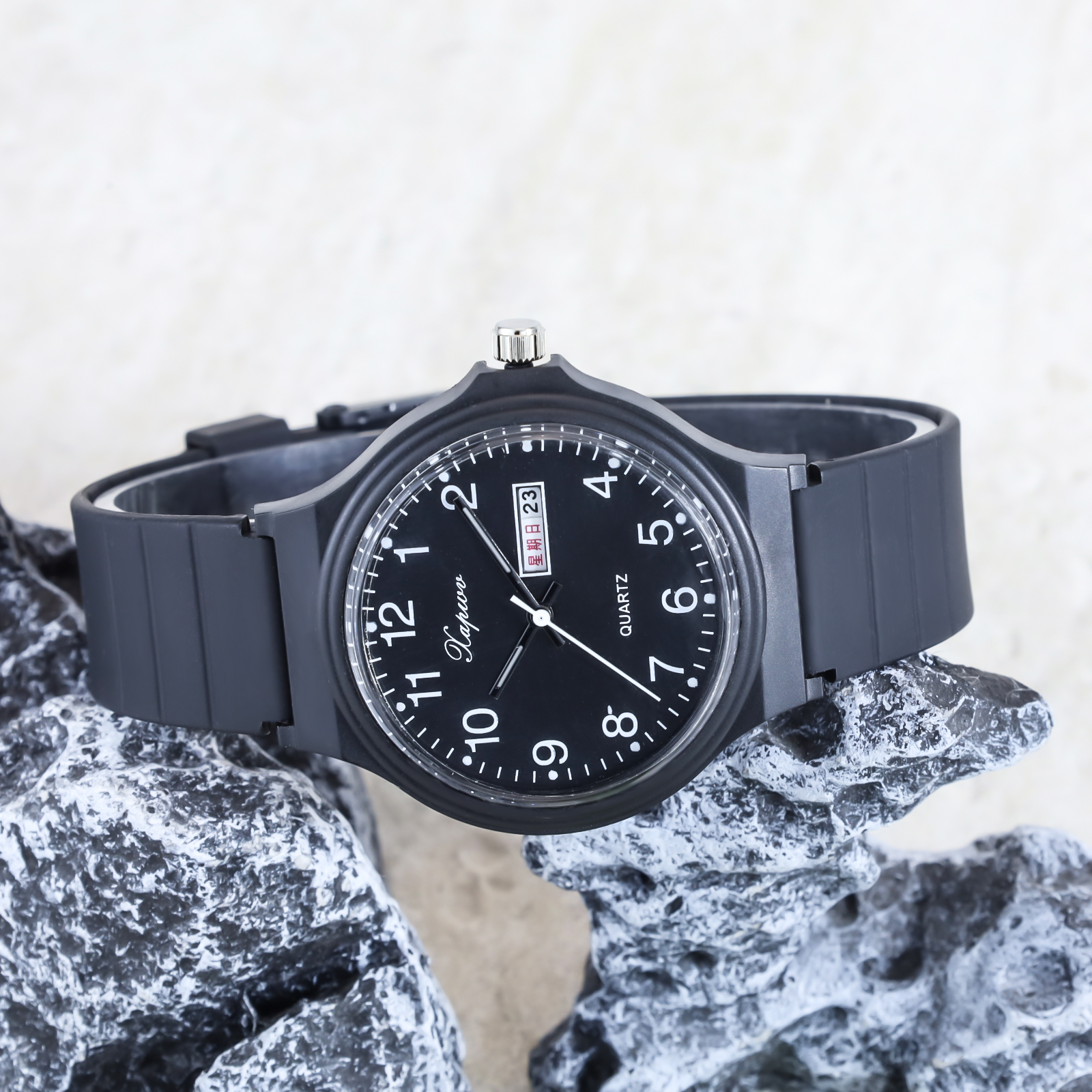 Back-To-School Season Dual Cal - Silicone Sport Band recensione e prezzo