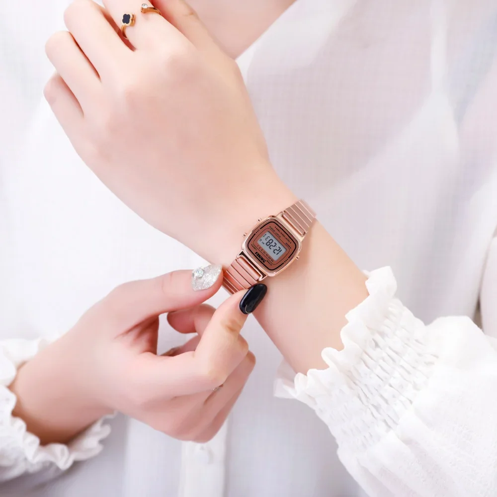 SKMEI1901 Women Top brands Lux - Chronograph Sport Watch recensione e prezzo