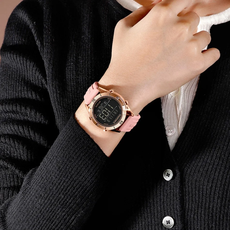 NAVIFORCE Watch For Women Fash - Silicone Sport Band recensione e prezzo