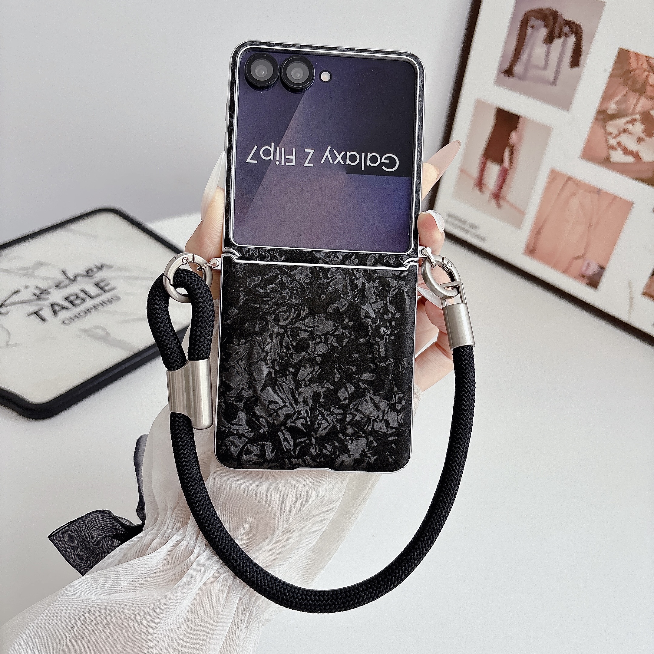 Wrist Strap for Magsafe Hinge  - Samsung Galaxy Strap recensione e prezzo