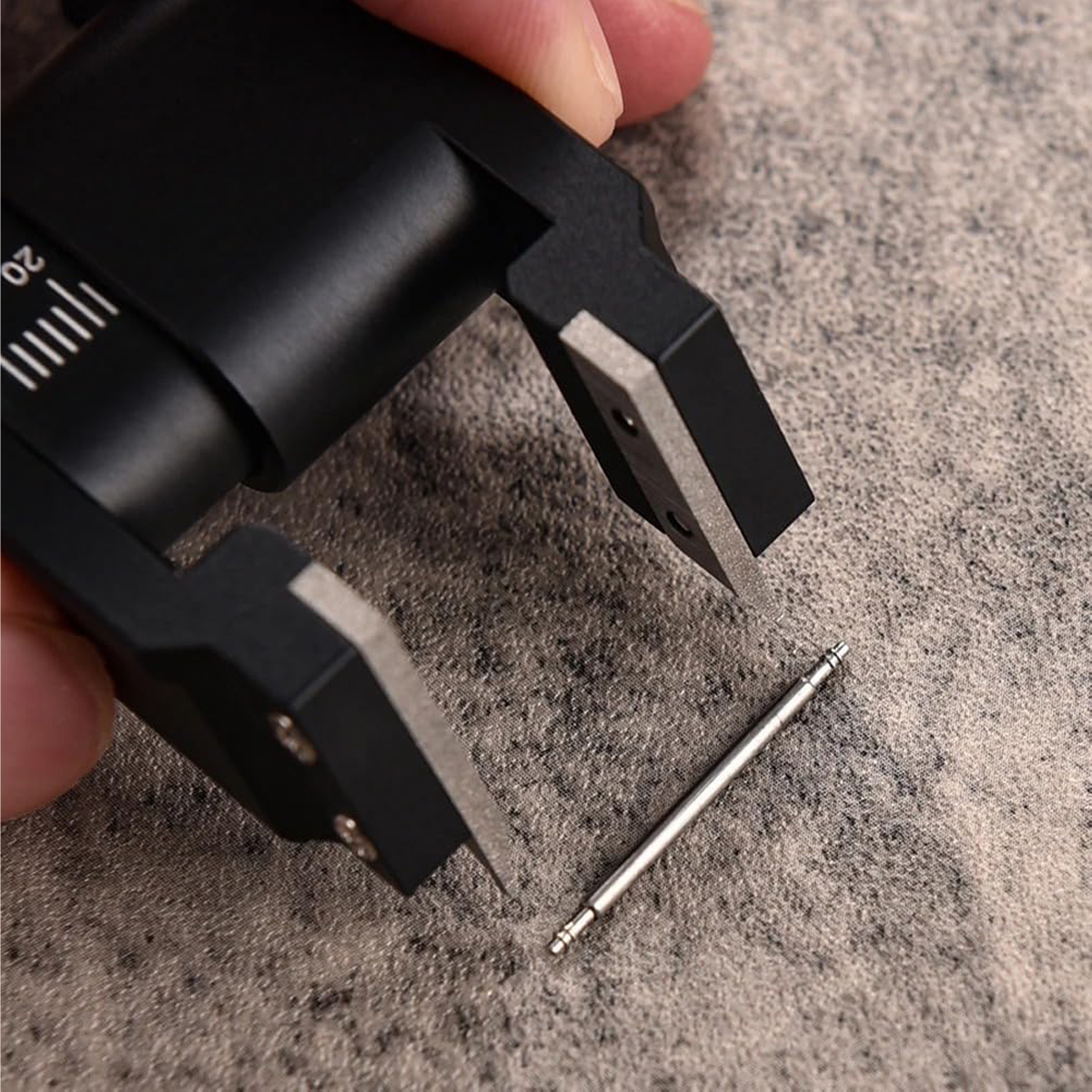 Elastic Ear Puller Watch Strap - Watches Omega recensione e prezzo