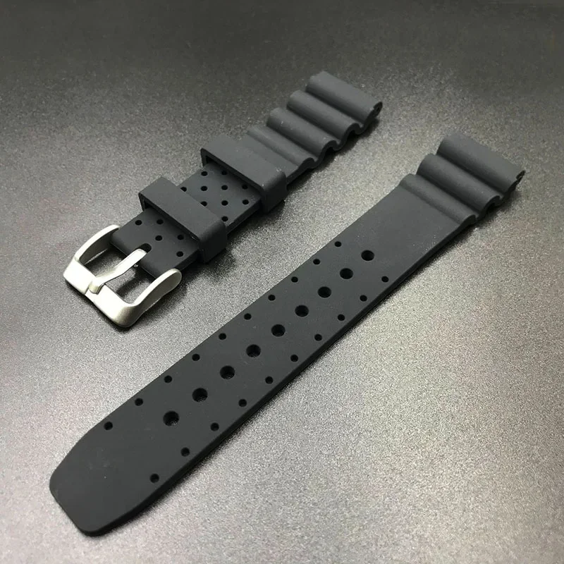 Silicone Bracelet 20mm for Sei - Citizen Watches Smartwatch recensione e prezzo